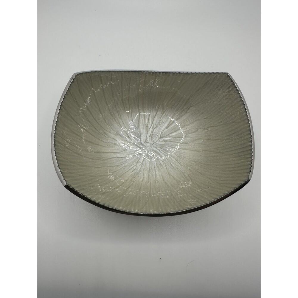 Simply Designz Silver/White Enamel Inside Silver Outside 5" Serving Bowls Decor